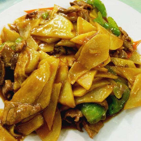 家常菜炒土豆片