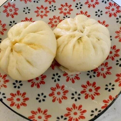 玉米鲜肉包