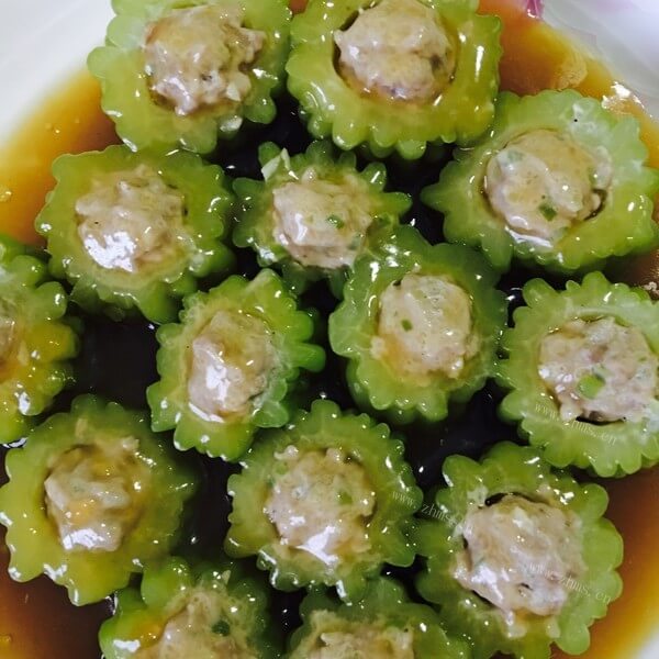 家常菜苦瓜酿肉