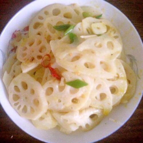 家常菜清炒藕片