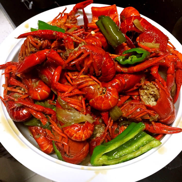 美味的香辣小龙虾