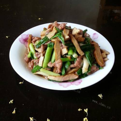 家常菜大蒜炒肉丝