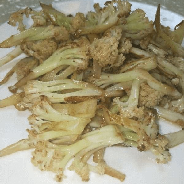 素炒花菜的做法做法图解6)