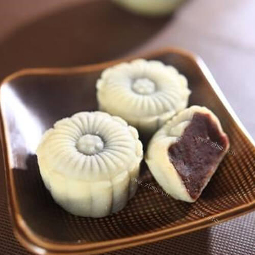 自制红豆沙冰皮月饼