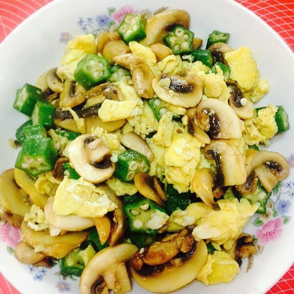 家常菜秋葵炒鸡蛋