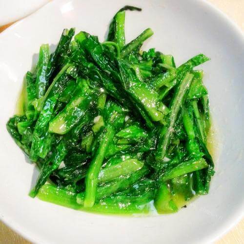 家常菜清炒油麦菜