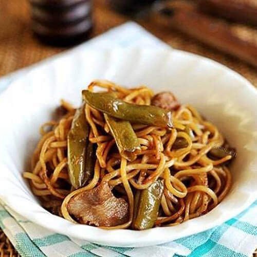 美味的豆角焖面