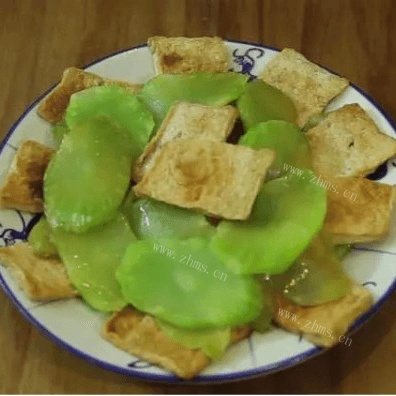 潮音潮人：鱼饼炒香菜骨