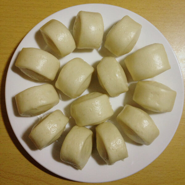 美味的奶香馒头