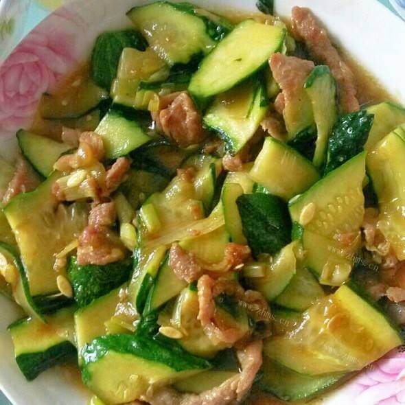 家常菜炒黄瓜
