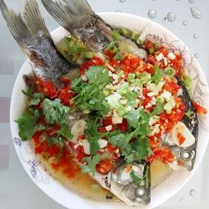 剁椒蒸鲫鱼