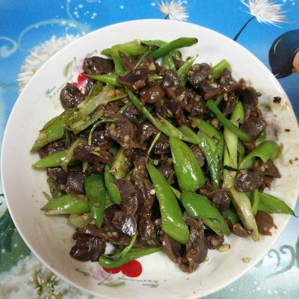 美味麻辣鸡胗
