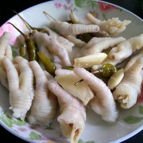 美味的泡椒凤爪