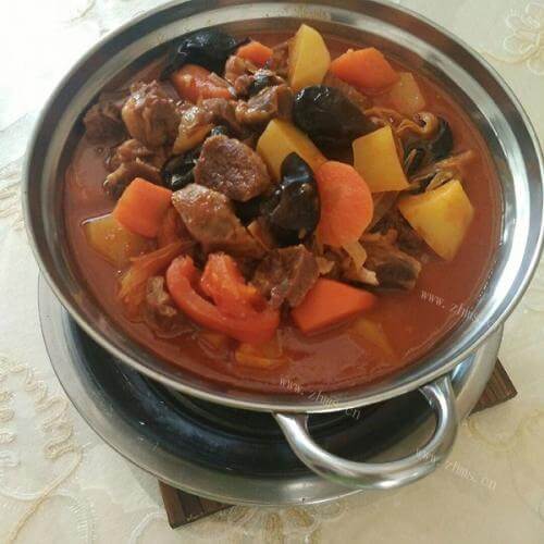 家常菜土豆炖牛腩
