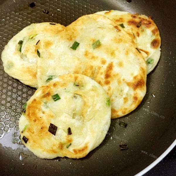 家常葱油饼