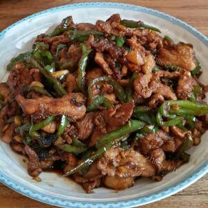 家常菜青椒肉丝