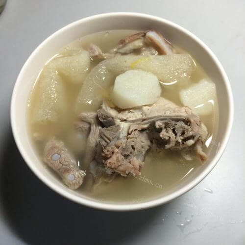 美味竹荪莲孙汤