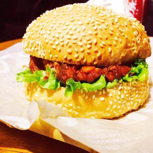 番薯芋头汉堡─户外美食