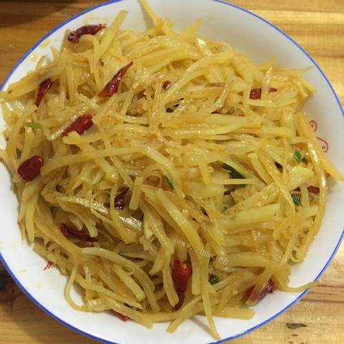 家常菜酸辣土豆丝