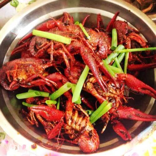 美味麻辣小龙虾
