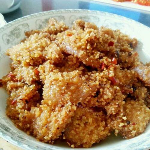 看到五花肉很冲动-香辣粉蒸肉