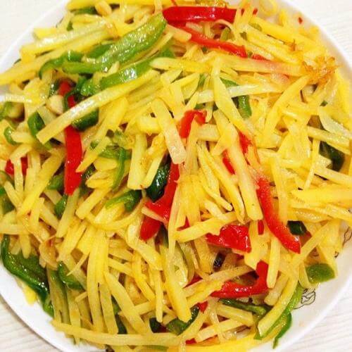 家常菜青椒土豆丝