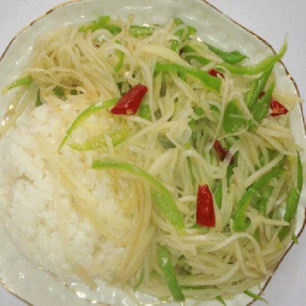 家常菜酸辣土豆丝