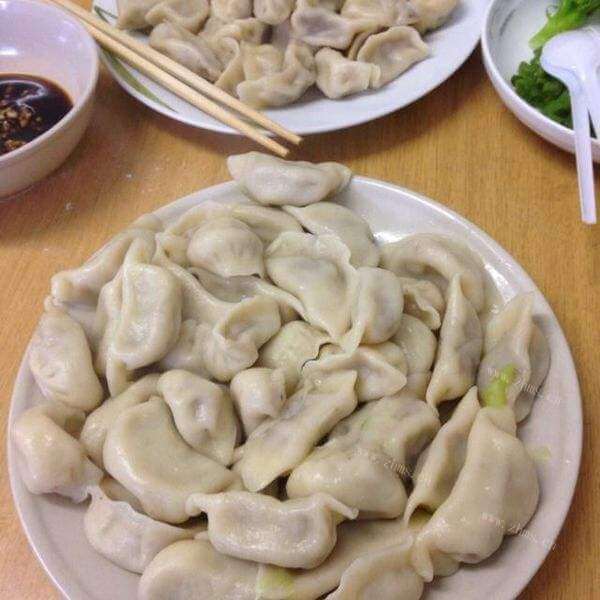 肉三鲜馅饺子的做法