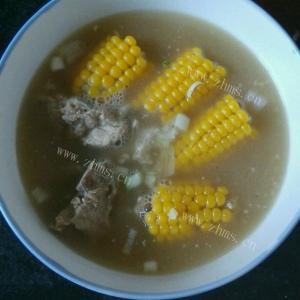 美味糙米排骨汤