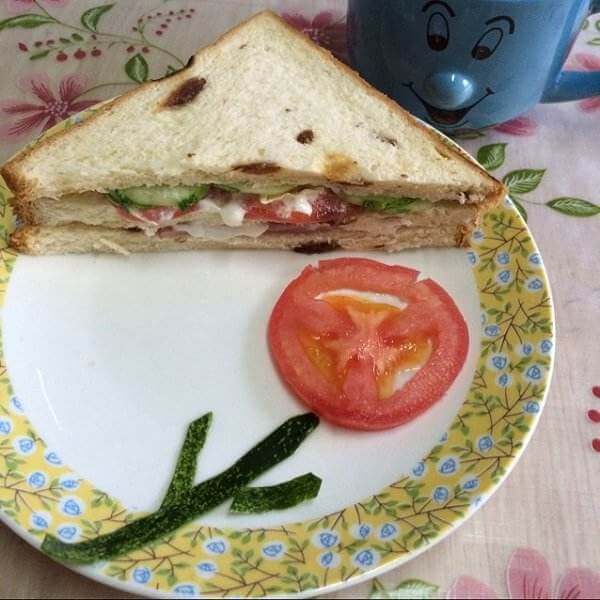 顶级早餐享受：自制三明治