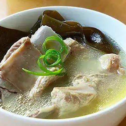 美味海带排骨汤的做法