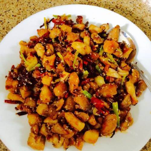 家常菜麻辣鸡丁