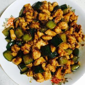 桃仁儿 酱爆鸡丁