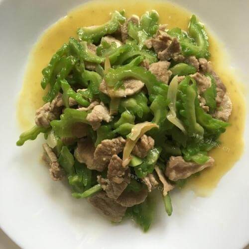 家常菜苦瓜鸡片