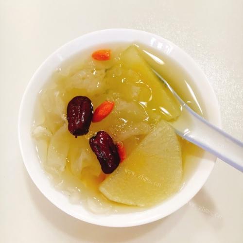 家常的雪莲果汤