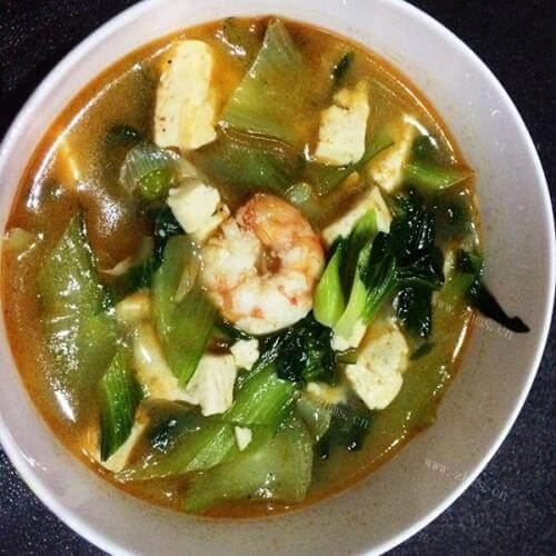 美味虾仁豆腐盅