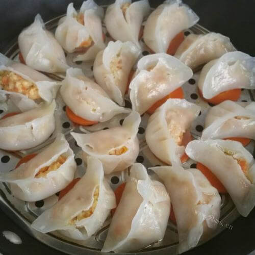自己做的水晶虾饺