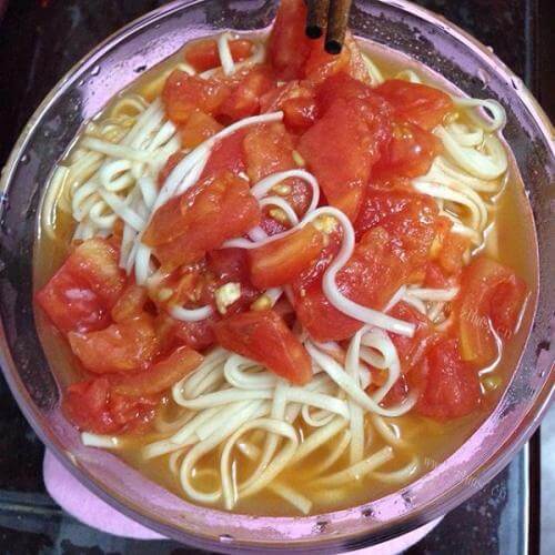 美味的西红柿面