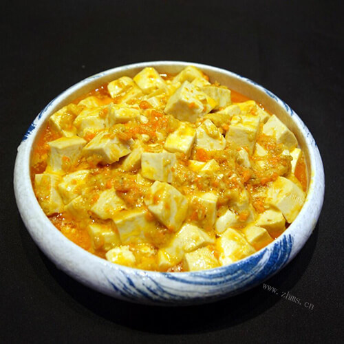 家常菜蟹黄豆腐