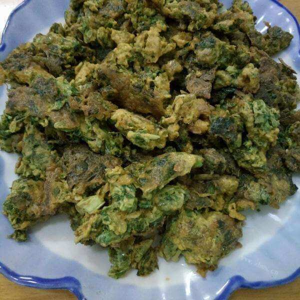 美味的香椿炒鸡蛋的做法