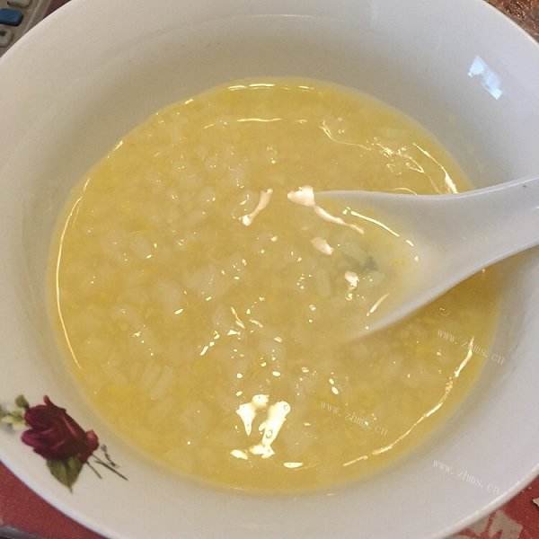 白扁豆大米粥-去暑湿健脾胃