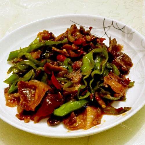 美味青椒回锅肉
