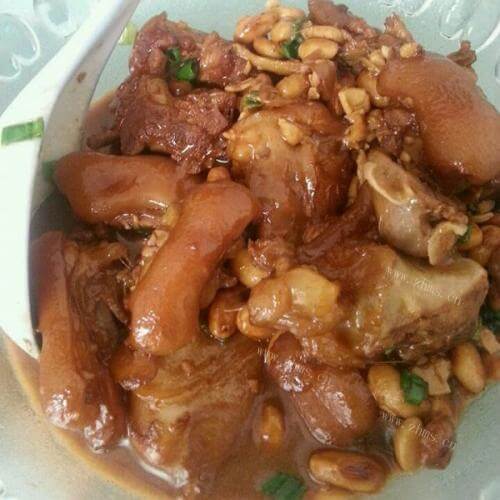 超简单黄豆炖猪蹄的做法