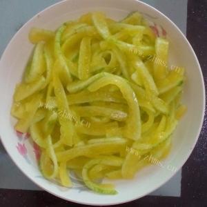 凉拌西瓜皮