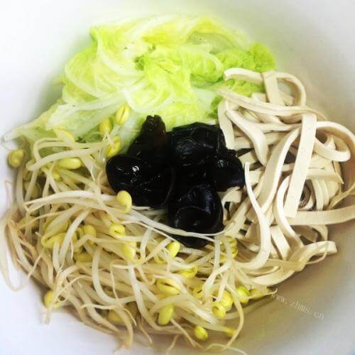 美味水煮豆腐丝