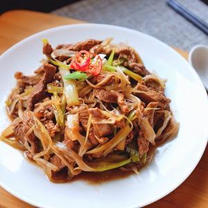 家常菜炒羊肉