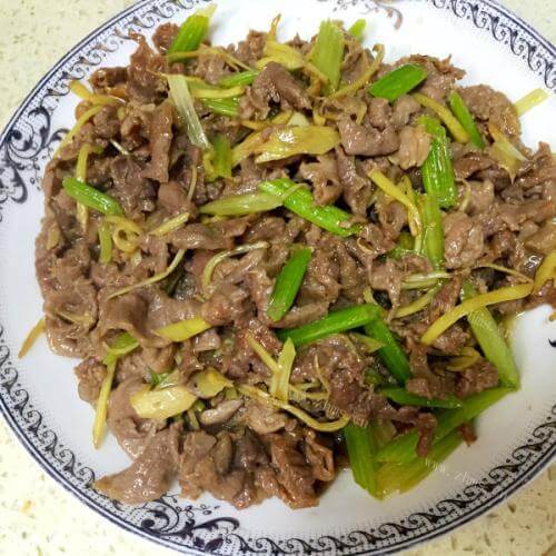秘制子姜牛肉