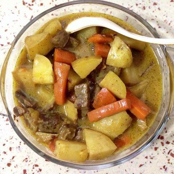 咖哩巴东牛肉