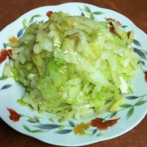 家常菜清炒包菜