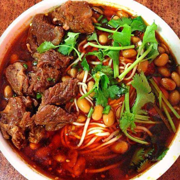 自制红烧牛肉面
